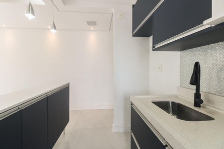 Apartamento para alugar com 69m², 2 quartos e 1 vagaCozinha 