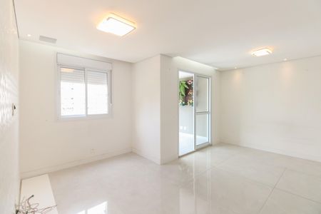 Apartamento para alugar com 69m², 2 quartos e 1 vagaSala 