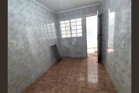Casa à venda com 3 quartos, 120m² em Jardim Guairaca, São Paulo