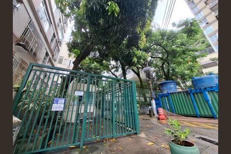 Apartamento para alugar com 105m², 3 quartos e 2 vagasFachada 