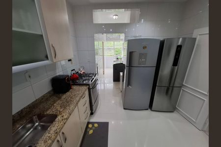 Apartamento para alugar com 105m², 3 quartos e 2 vagasCozinha 