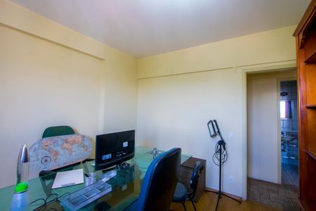 Apartamento para alugar com 89m², 3 quartos e 2 vagasQuarto 2