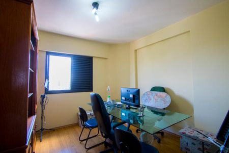 Apartamento para alugar com 89m², 3 quartos e 2 vagasQuarto 2