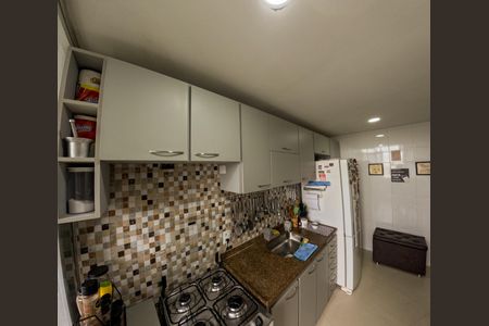 Apartamento à venda com 70m², 2 quartos e 1 vagaCozinha - Armários