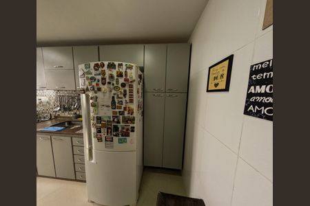 Apartamento à venda com 70m², 2 quartos e 1 vagaCozinha - Armários