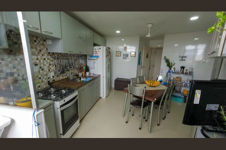 Apartamento à venda com 70m², 2 quartos e 1 vagaCozinha
