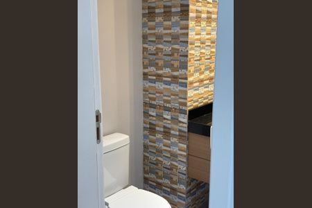 Apartamento à venda com 66m², 1 quarto e 1 vagaFoto 02