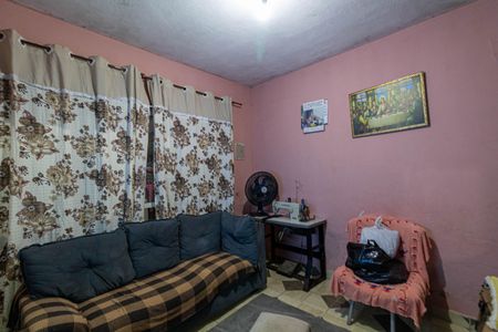 Sala de casa para alugar com 3 quartos, 70m² em Parque Guaianazes, São Paulo