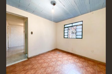 Casa para alugar com 2 quartos, 40m² em São Salvador, Belo Horizonte