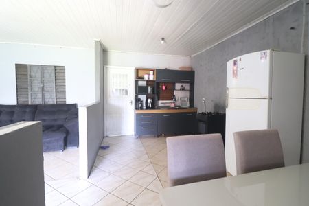 Casa à venda com 60m², 1 quarto e 2 vagasCozinha
