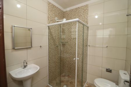 Banheiro de casa para alugar com 1 quarto, 80m² em Vila Prudente, São Paulo