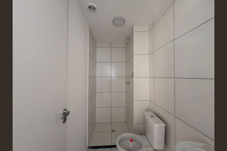 Apartamento à venda com 39m², 2 quartos e sem vaga Apartamento à venda com 39m², 2 quartos e sem vagaBanheiro
