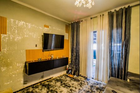 Casa para alugar com 126m², 3 quartos e 2 vagasSala