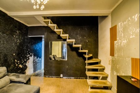 Casa para alugar com 126m², 3 quartos e 2 vagasSala