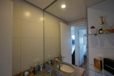 Apartamento para alugar com 38m², 1 quarto e sem vagaBanheiro
