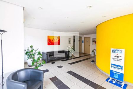 Apartamento à venda com 60m², 2 quartos e 2 vagasHall