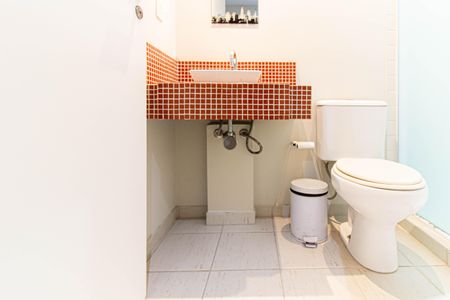 Apartamento à venda com 60m², 2 quartos e 2 vagasBanheiro Social