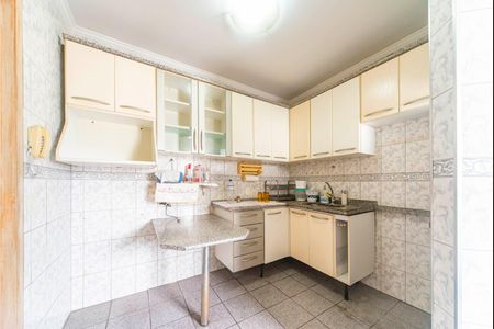 Apartamento à venda com 60m², 2 quartos e 1 vagaCozinha 