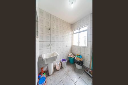 Apartamento à venda com 60m², 2 quartos e 1 vagaÁrea de Serviço