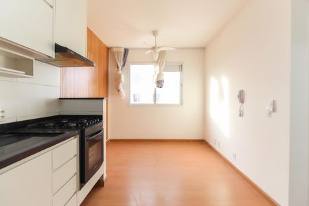 Sala - Cozinha de apartamento para alugar com 2 quartos, 38m² em Vila Nova Curuca, São Paulo