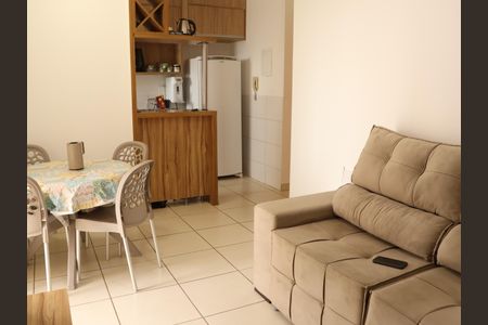 Sala de TV de apartamento para alugar com 2 quartos, 56m² em Loteamento Tupinamba dos Reis, Goiânia