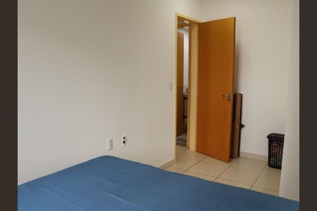 Suíte de apartamento para alugar com 2 quartos, 56m² em Loteamento Tupinamba dos Reis, Goiânia