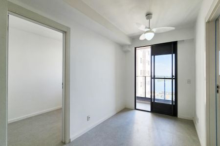 Sala  de apartamento para alugar com 2 quartos, 48m² em Santo Cristo, Rio de Janeiro