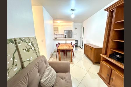 Apartamento à venda com 56m², 2 quartos e 1 vagaSala