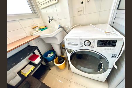 Apartamento à venda com 56m², 2 quartos e 1 vagaÁrea de Serviço