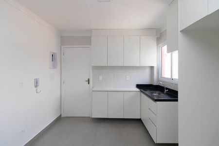 Sala/Cozinha de apartamento para alugar com 2 quartos, 48m² em Vila Ede, São Paulo