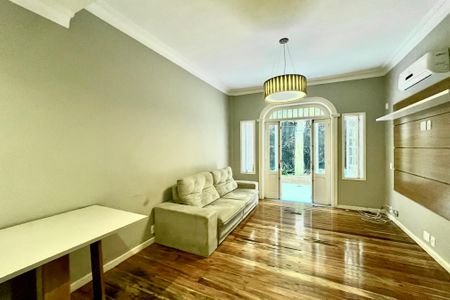 Sala  de apartamento para alugar com 2 quartos, 150m² em Gávea, Rio de Janeiro