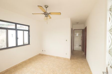Sala de casa para alugar com 3 quartos, 190m² em Campo Grande, Rio de Janeiro