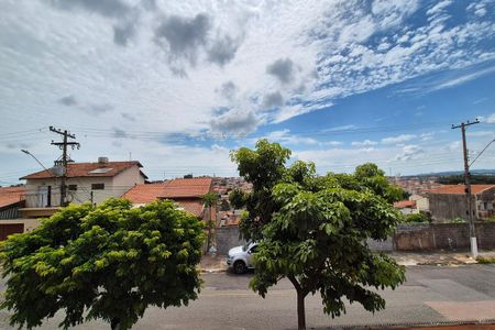 Vista da Varanda  de casa à venda com 3 quartos, 276m² em Jardim Carlos Lourenço, Campinas