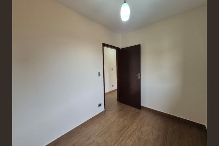 Quarto de casa à venda com 3 quartos, 160m² em Jardim Vila Formosa, São Paulo
