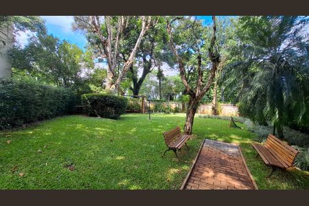 Apartamento à venda com 329m², 3 quartos e 3 vagas Apartamento à venda com 329m², 3 quartos e 3 vagasÁrea Comum - Espaço de Convivência