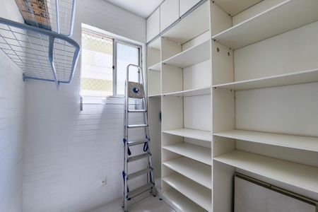 Apartamento à venda com 70m², 2 quartos e sem vagaQuarto de Serviço 