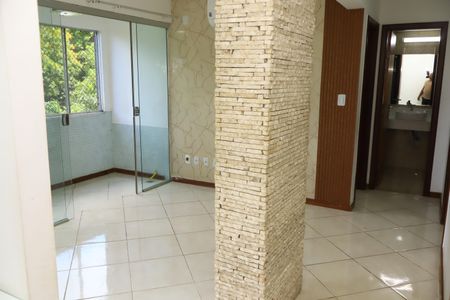 Apartamento para alugar com 71m², 3 quartos e 1 vagaSala