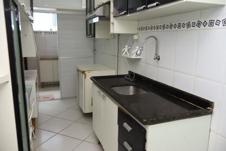 Apartamento para alugar com 71m², 3 quartos e 1 vagaCozinha - Armários