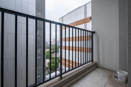 Studio - Varanda de kitnet/studio para alugar com 1 quarto, 25m² em Pinheiros, São Paulo