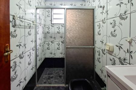 Casa para alugar com 257m², 3 quartos e 3 vagasBanheiro 