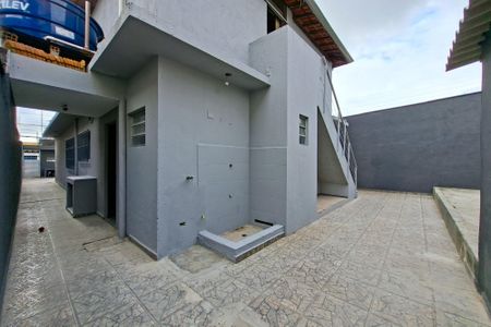Casa para alugar com 257m², 3 quartos e 3 vagasQuintal