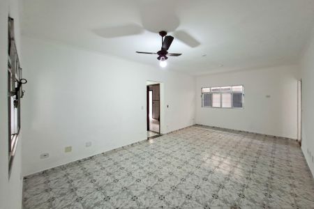 Sala de casa para alugar com 3 quartos, 257m² em Quietude, Praia Grande
