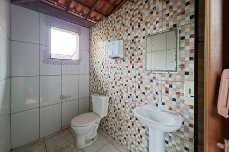 Casa para alugar com 257m², 3 quartos e 3 vagasBanheiro 2