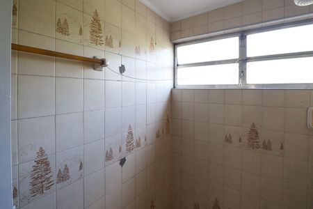 Apartamento à venda com 60m², 2 quartos e sem vaga Apartamento à venda com 60m², 2 quartos e sem vagaBanheiro