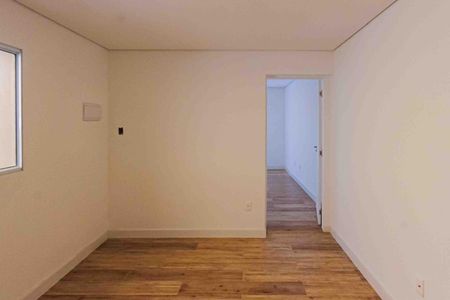 Casa para alugar com 1 quarto, 80m² em Vila Libanesa, São Paulo