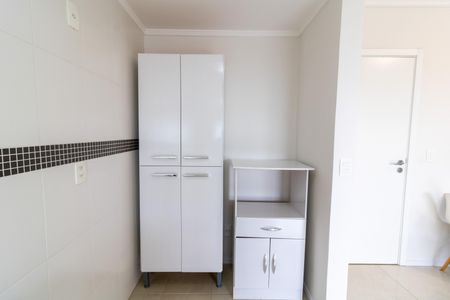Apartamento para alugar com 50m², 1 quarto e 2 vagas Apartamento para alugar com 50m², 1 quarto e 2 vagasCozinha e Área de Serviço