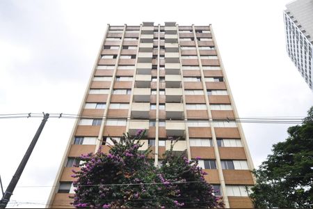 Apartamento para alugar com 92m², 2 quartos e 1 vagaFachada