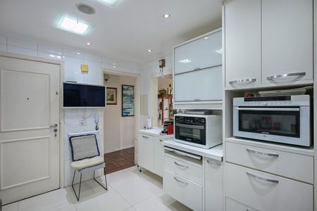 Apartamento para alugar com 92m², 2 quartos e 1 vagaCozinha