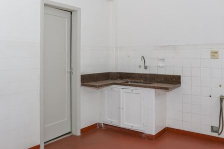 Apartamento à venda com 100m², 2 quartos e sem vaga Apartamento à venda com 100m², 2 quartos e sem vagaCozinha