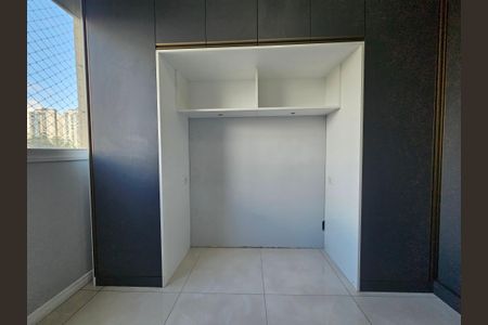 Apartamento à venda com 43m², 2 quartos e 1 vaga Apartamento à venda com 43m², 2 quartos e 1 vagaQuarto 2
